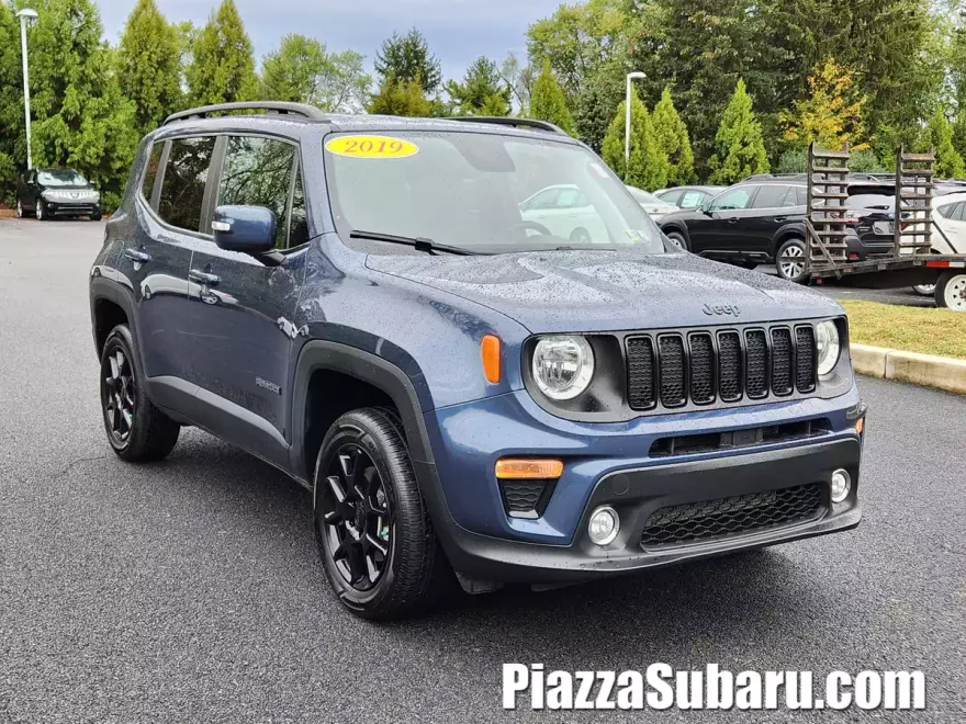 2019 Jeep Renegade Latitude photo 1