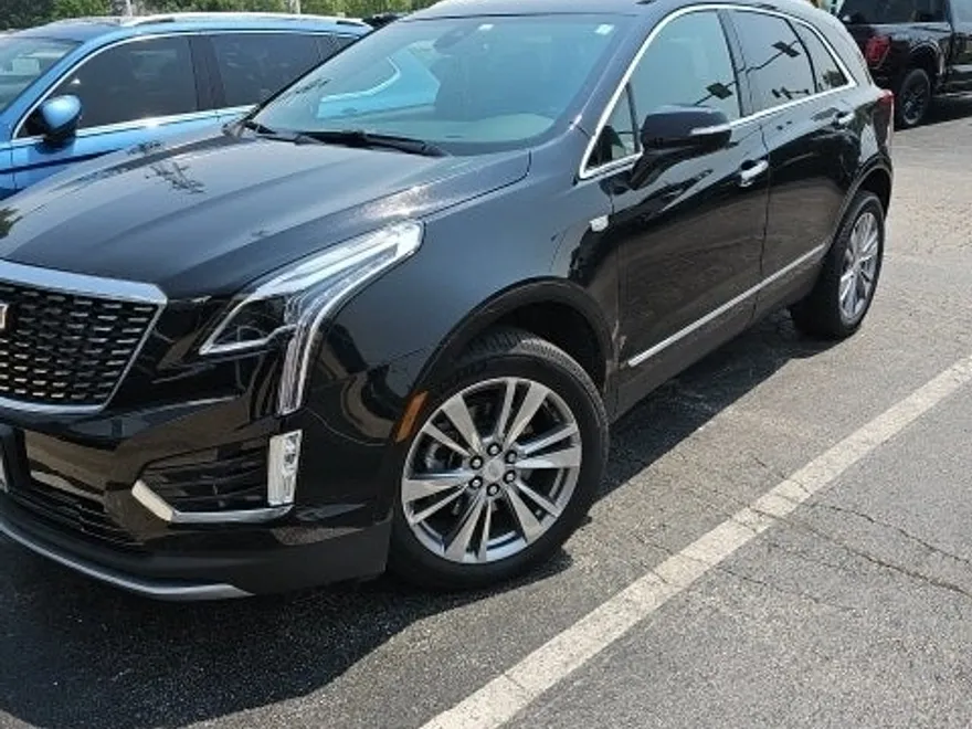 2024 Cadillac XT5 Premium Luxury photo 1