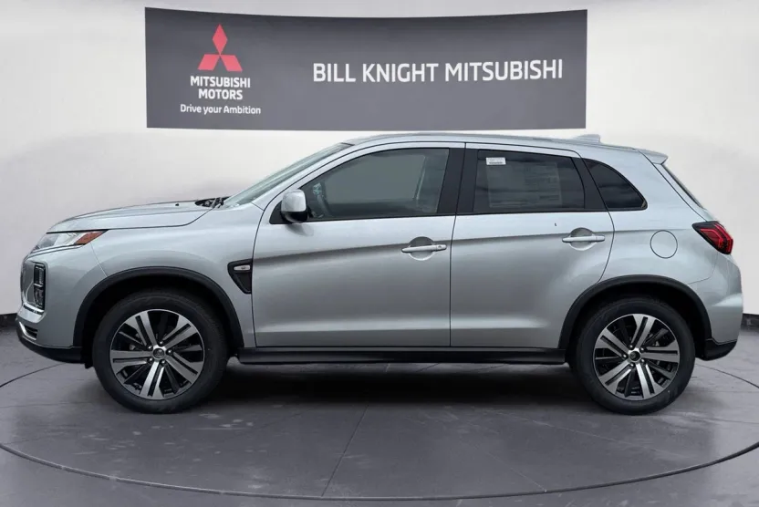 2025 Mitsubishi Outlander Sport ES photo 1