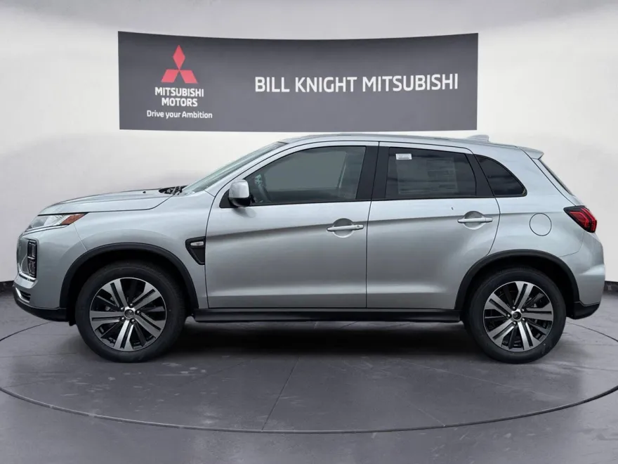 2025 Mitsubishi Outlander Sport ES photo 1