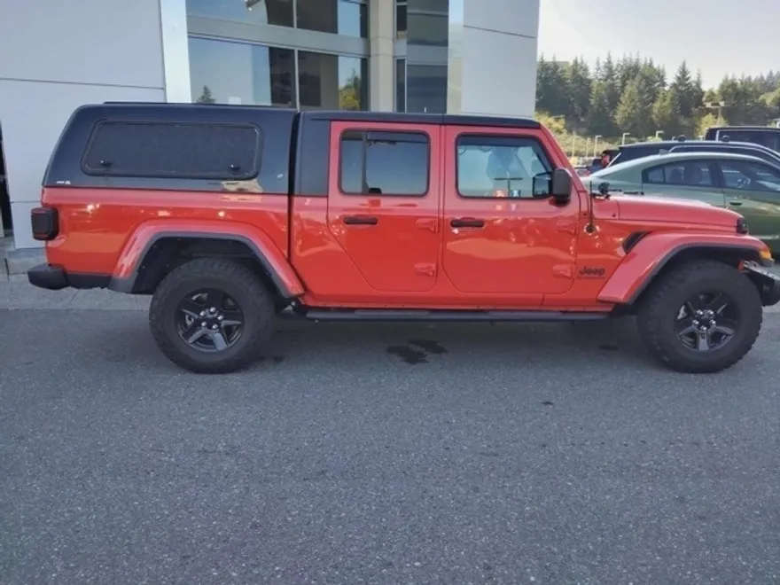 2021 Jeep Gladiator Sport photo 1