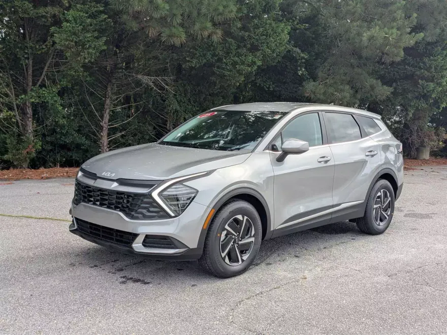 2025 Kia Sportage Hybrid LX photo 1