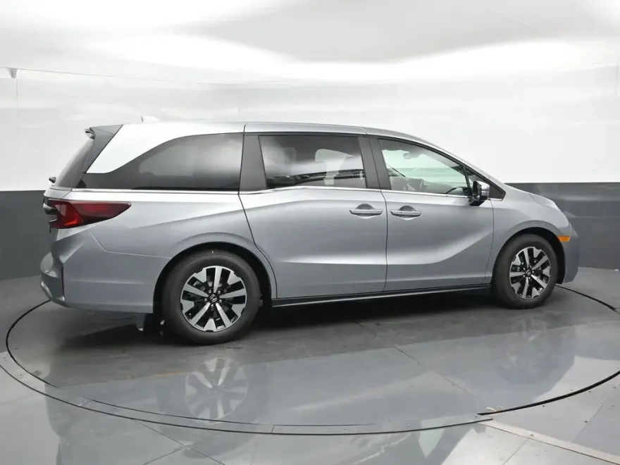 2026 Honda Odyssey EX-L photo 1