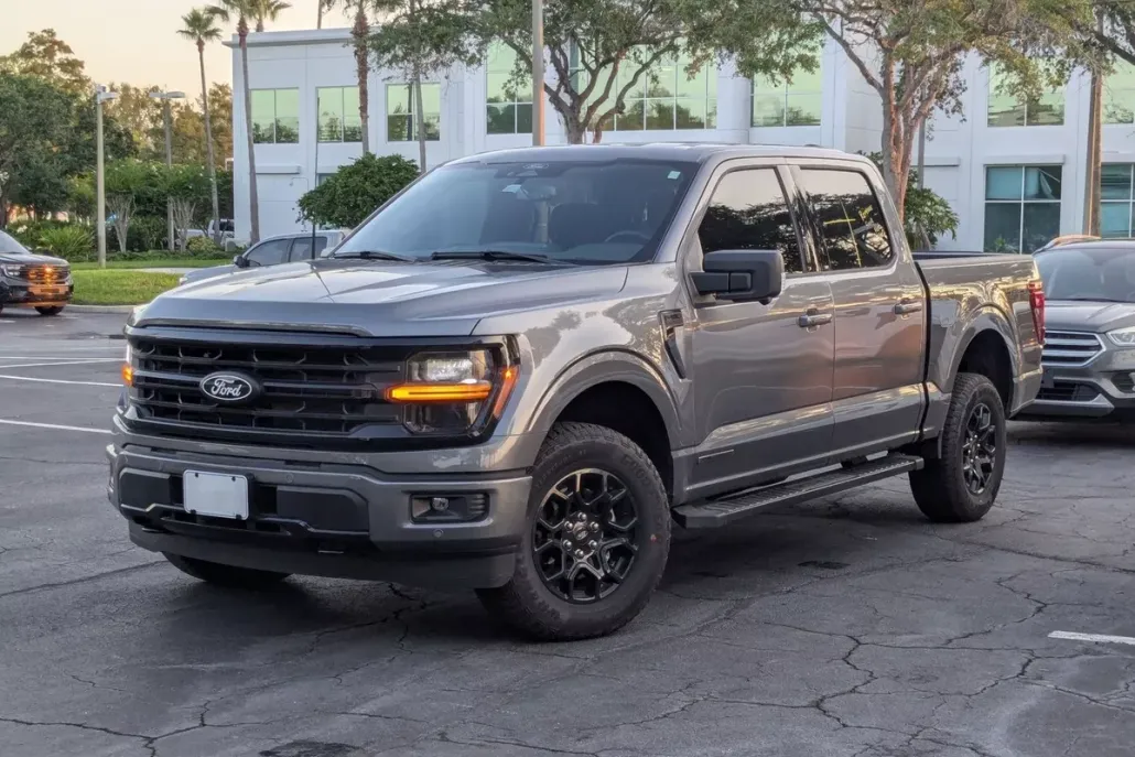 2024 Ford F-150 XLT photo 1