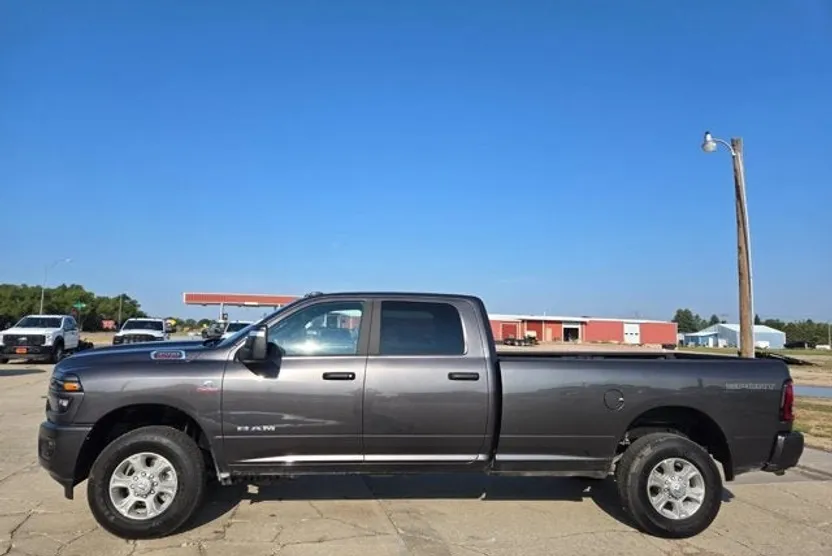 2025 Ram 3500 Big Horn photo 1
