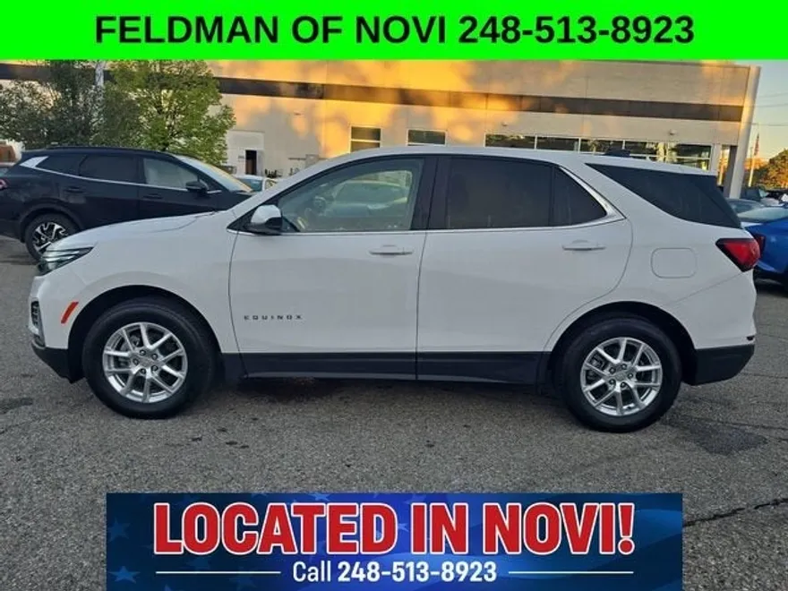 2024 Chevrolet Equinox LT photo 1