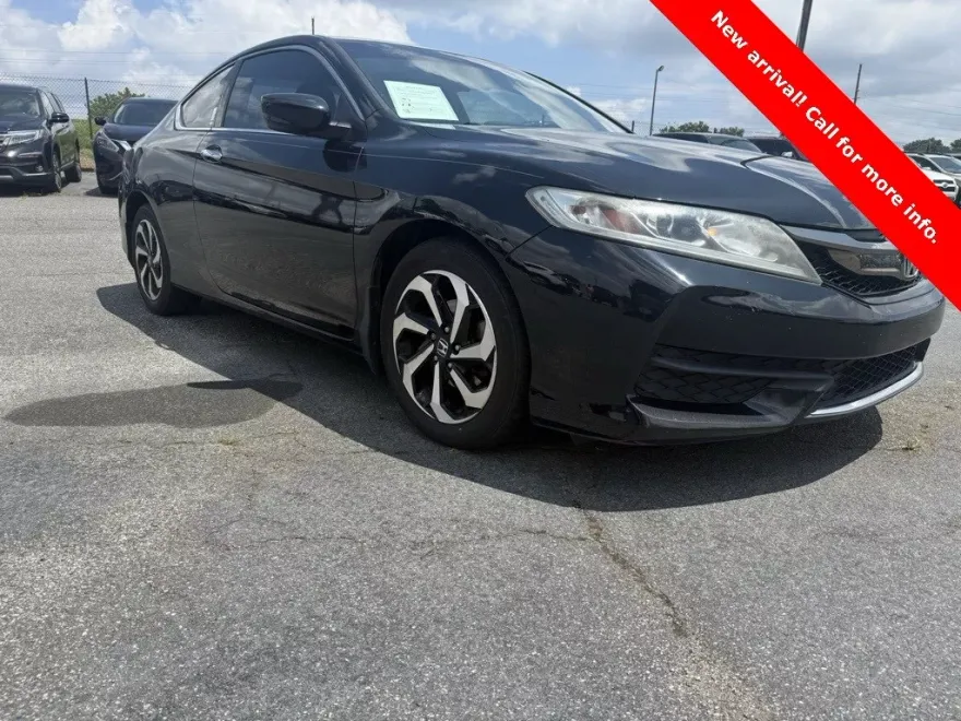 2016 Honda Accord photo 1
