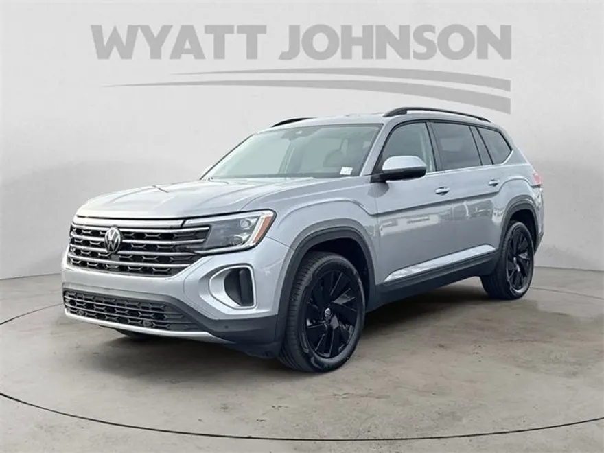 2024 Volkswagen Atlas SE photo 1