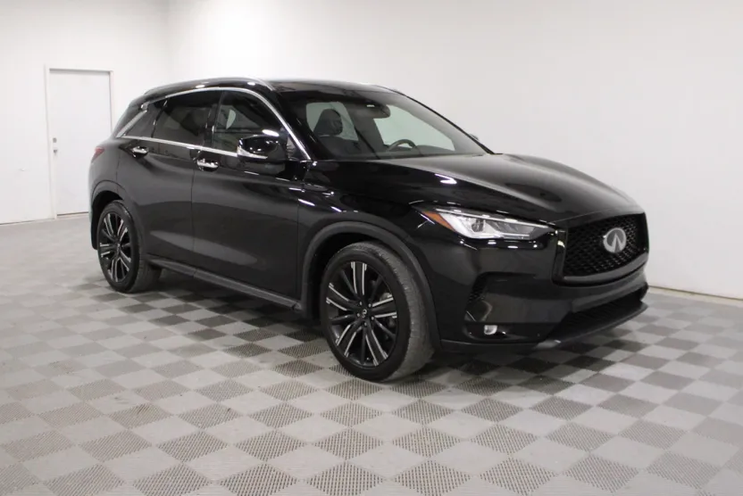 2022 Infiniti QX50 Luxe AWD photo 1
