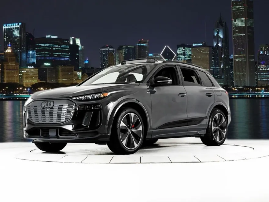 2025 Audi SQ6 photo 1