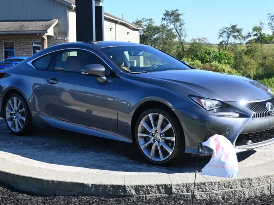 2016 Lexus RC 300 AWD photo 1
