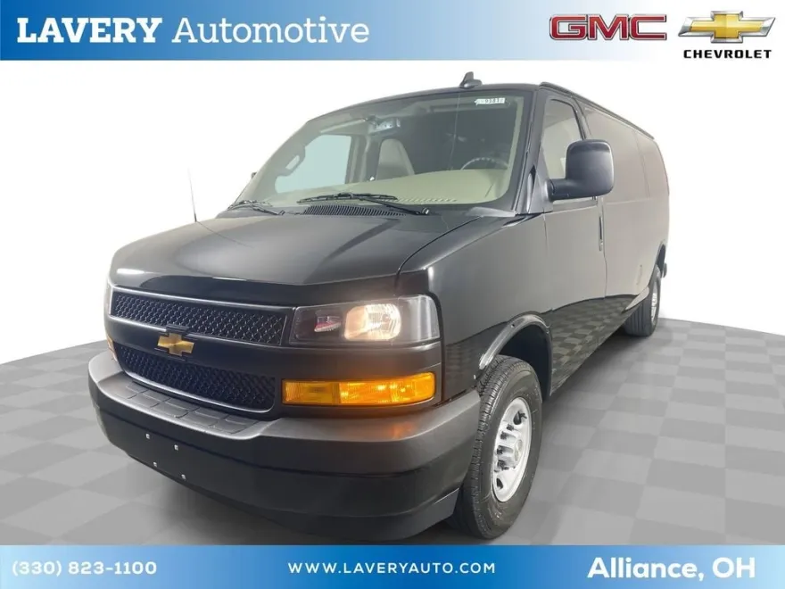 2025 Chevrolet Express Cargo 2500 photo 1