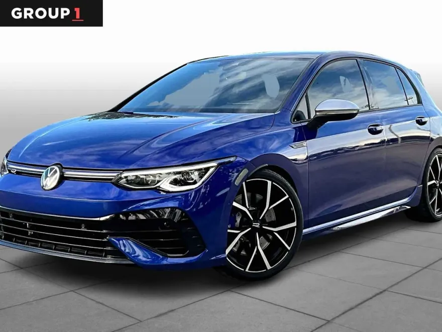 2024 Volkswagen Golf R photo 1