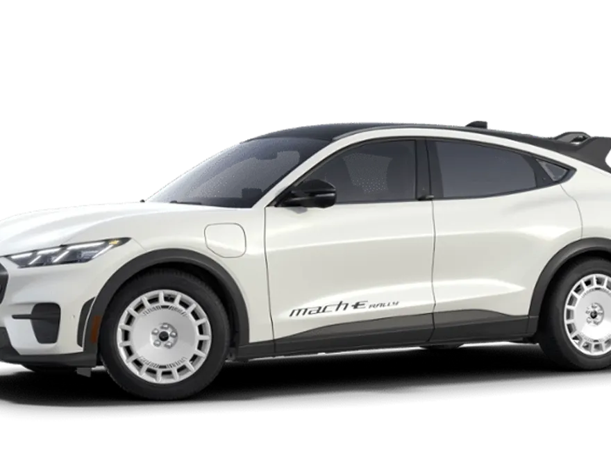 2025 Ford Mustang Mach-E GT photo 1