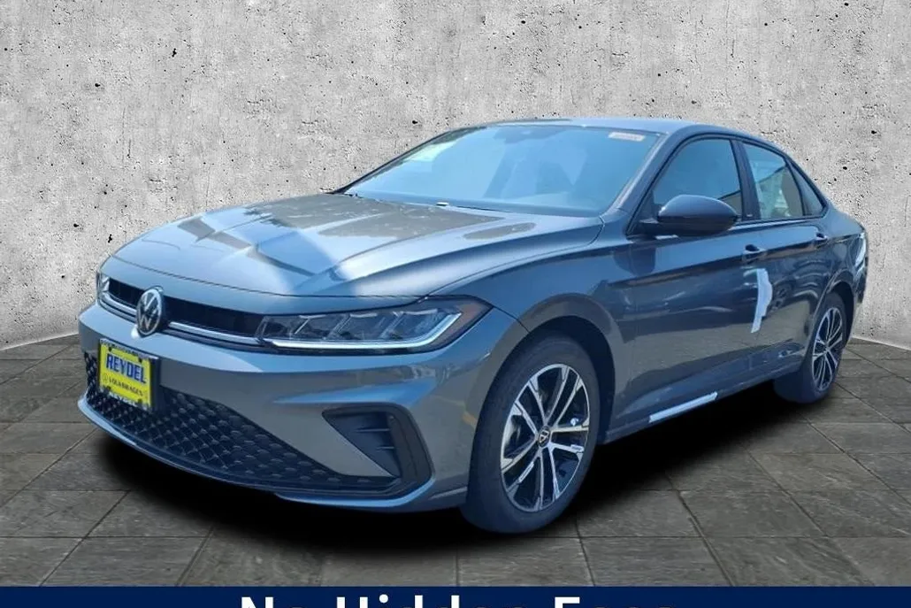 2025 Volkswagen Jetta 1.5T Sport photo 1