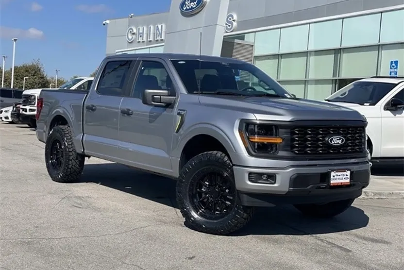 2025 Ford F-150 STX photo 1