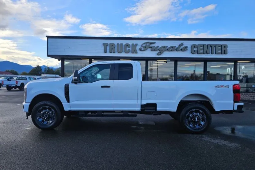 2026 Ford F-350 photo 1