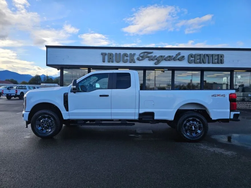 2026 Ford F-350 photo 1