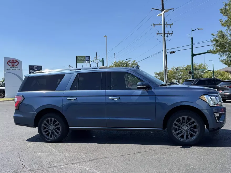 2019 Ford Expedition MAX Limited photo 1