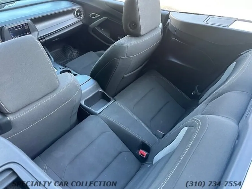 2020 Chevrolet Camaro 1LS 1LT photo 13