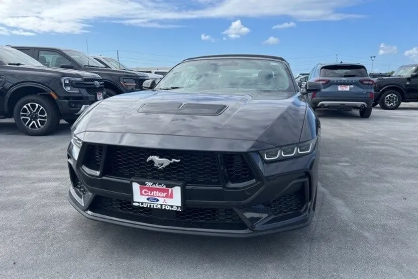 2024 Ford Mustang GT Premium Convertible photo 1