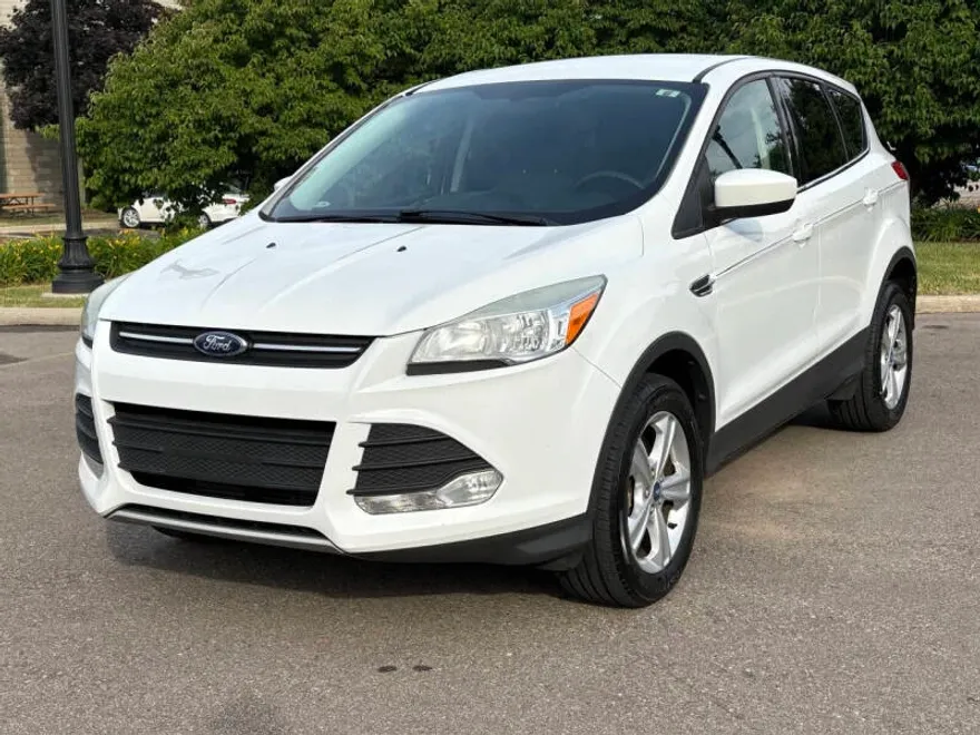 2013 Ford Escape SE photo 1