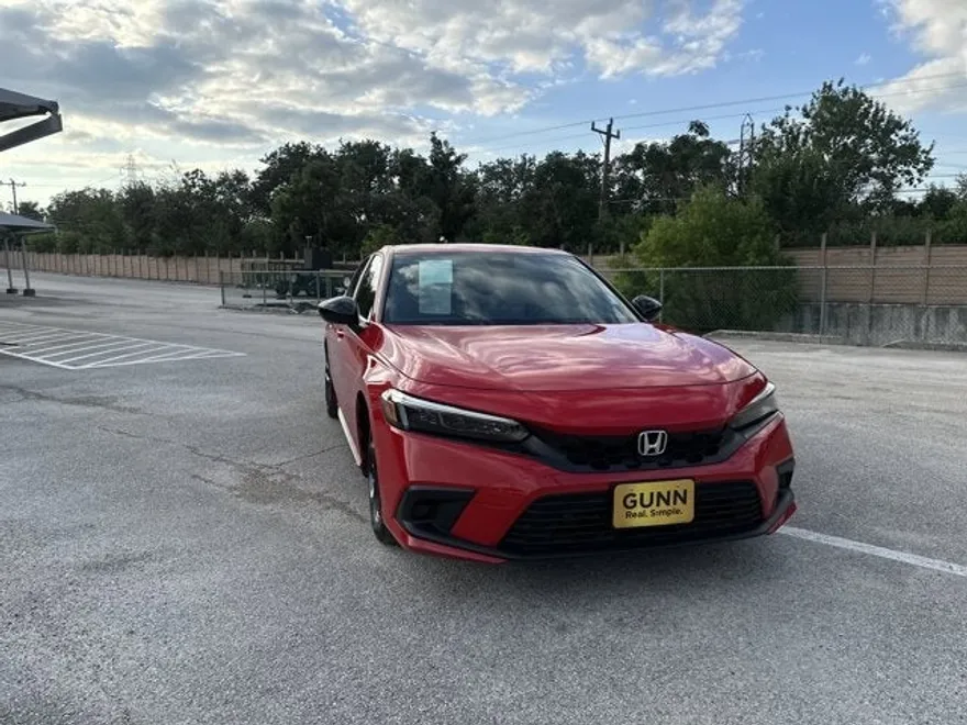 2024 Honda Civic Sport photo 1