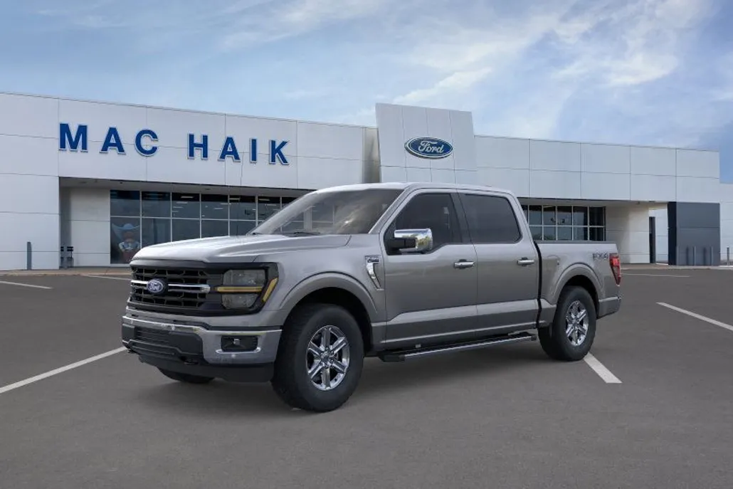 2025 Ford F-150 XLT photo 1