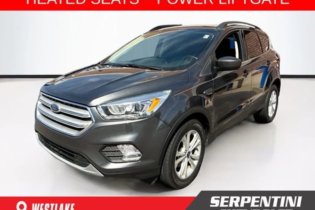 2018 Ford Escape SEL photo 1