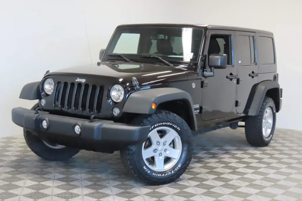 2016 Jeep Wrangler Unlimited Sport photo 1
