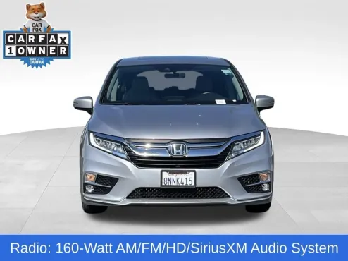 2019 Honda Odyssey Touring photo 4
