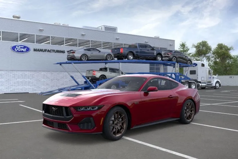 2025 Ford Mustang GT photo 1