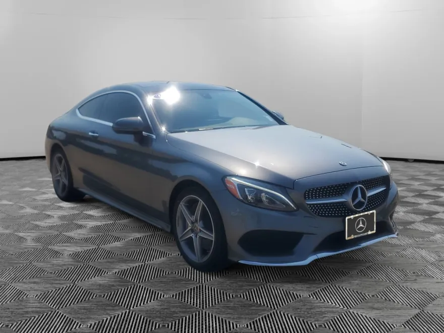 2018 Mercedes Benz C 300 4MATIC photo 1