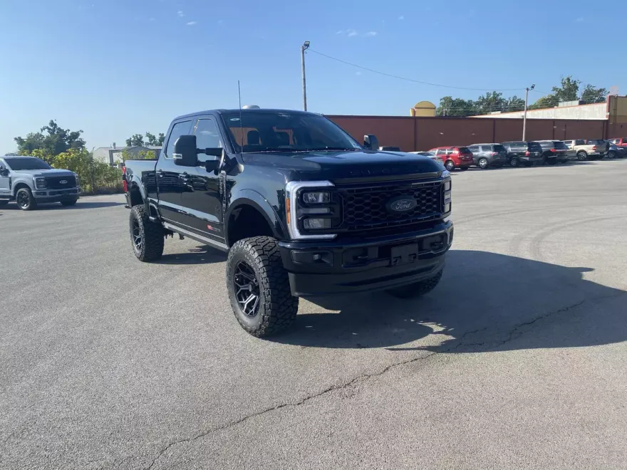 2025 Ford F-250 XLT photo 1
