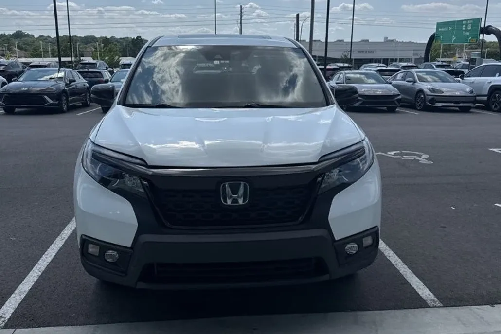 2021 Honda Passport EX-L photo 1