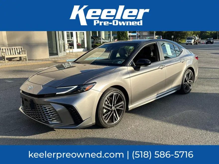 2025 Toyota Camry XSE photo 1