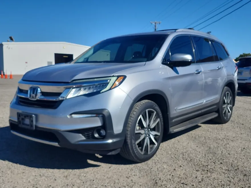 2019 Honda Pilot Elite photo 1