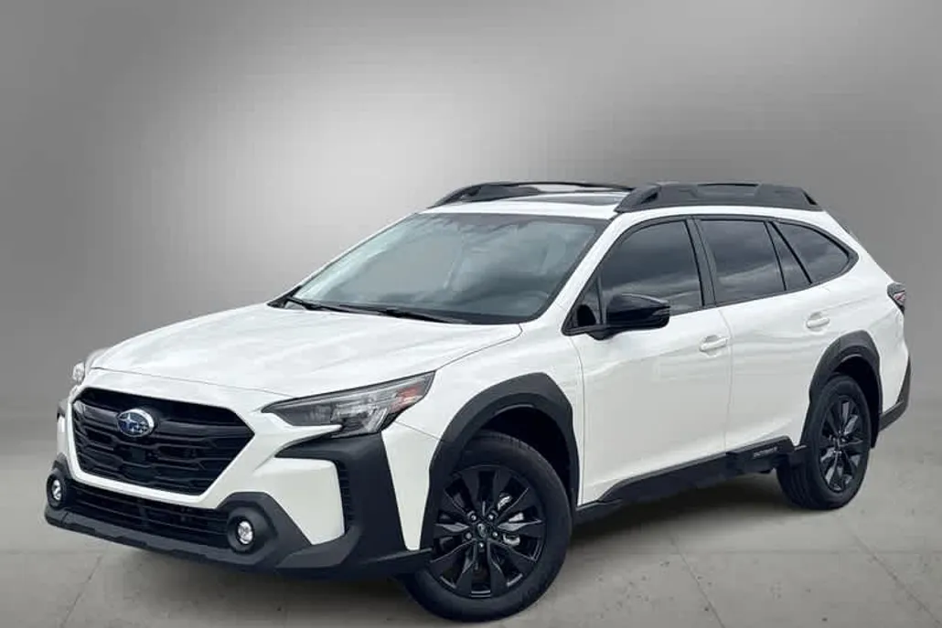 2024 Subaru Outback Onyx Edition XT photo 1