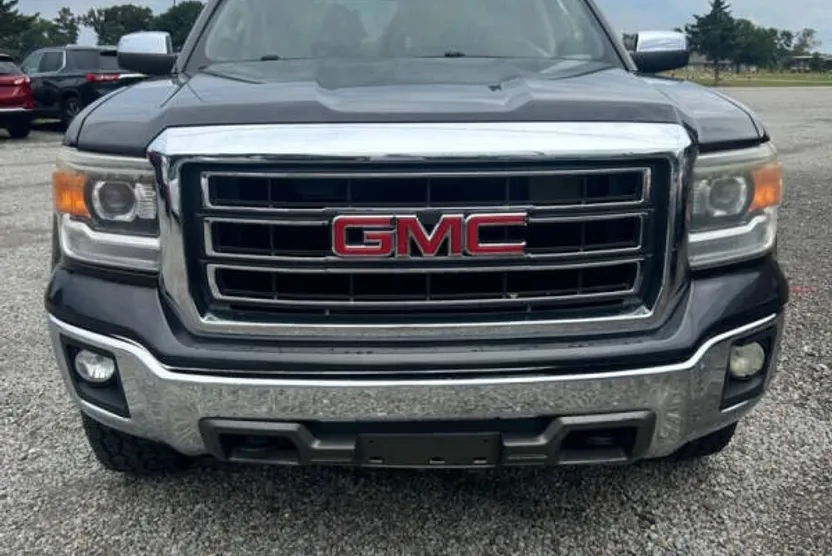 2015 Gmc Sierra 1500 SLT photo 1