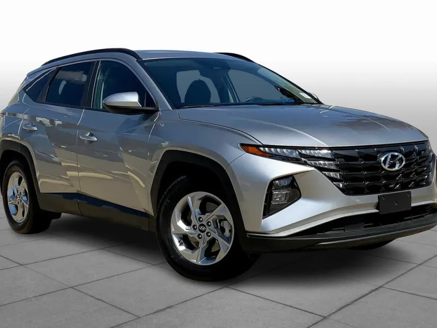 2024 Hyundai Tucson SEL photo 1