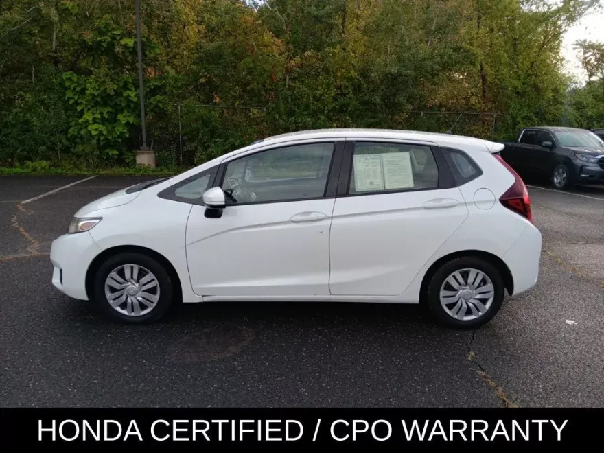 2017 Honda Fit LX photo 1