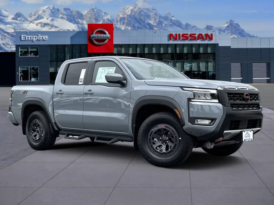 2025 Nissan Frontier PRO-4X photo 1