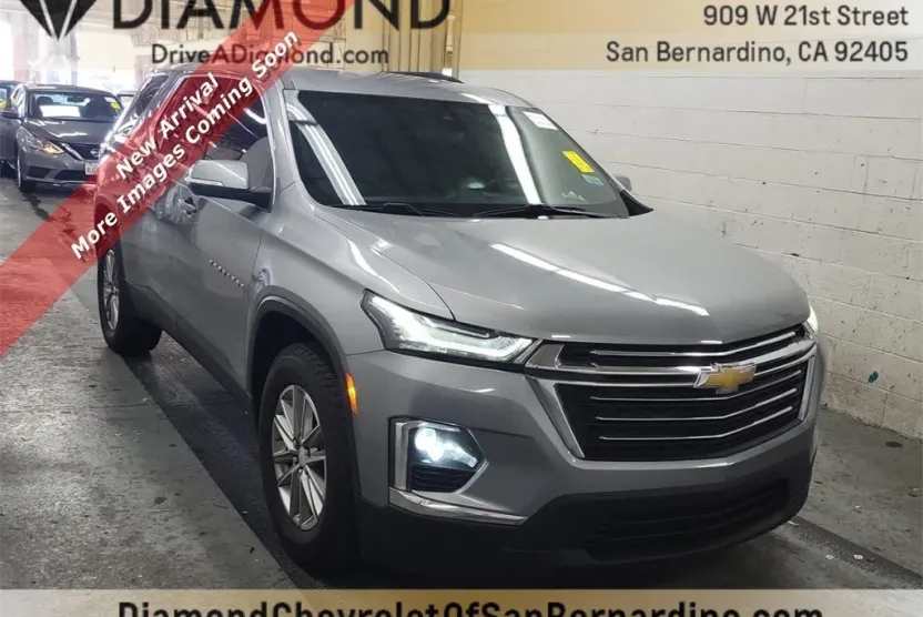 2023 Chevrolet Traverse Cloth photo 1