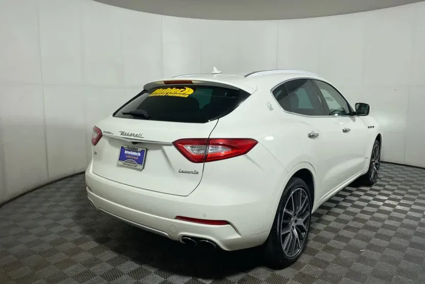 2020 Maserati Levante GranLusso photo 1