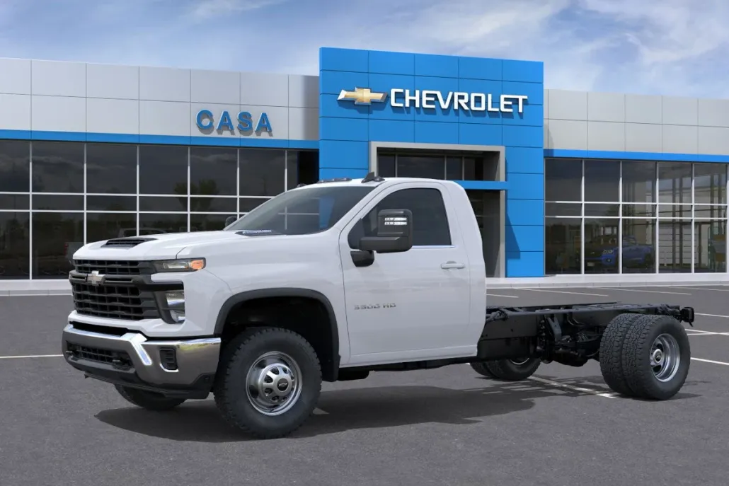 2025 Chevrolet Silverado 3500HD Work Truck photo 1