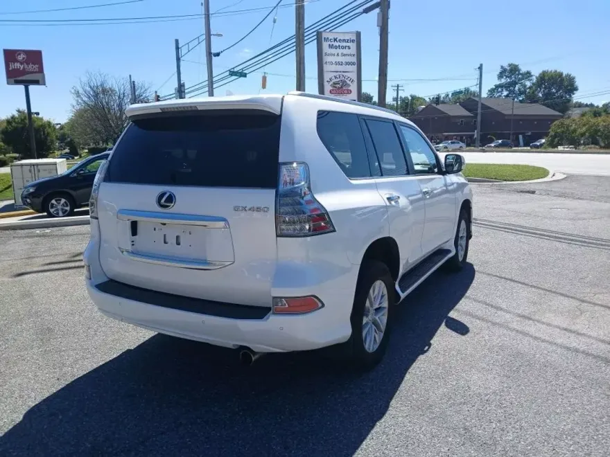 2022 Lexus GX 460 photo 1
