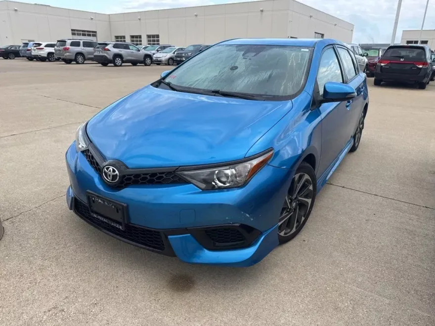 2018 Toyota Corolla iM Base photo 1