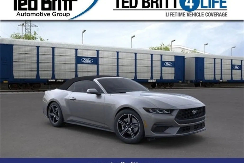 2025 Ford Mustang EcoBoost photo 1