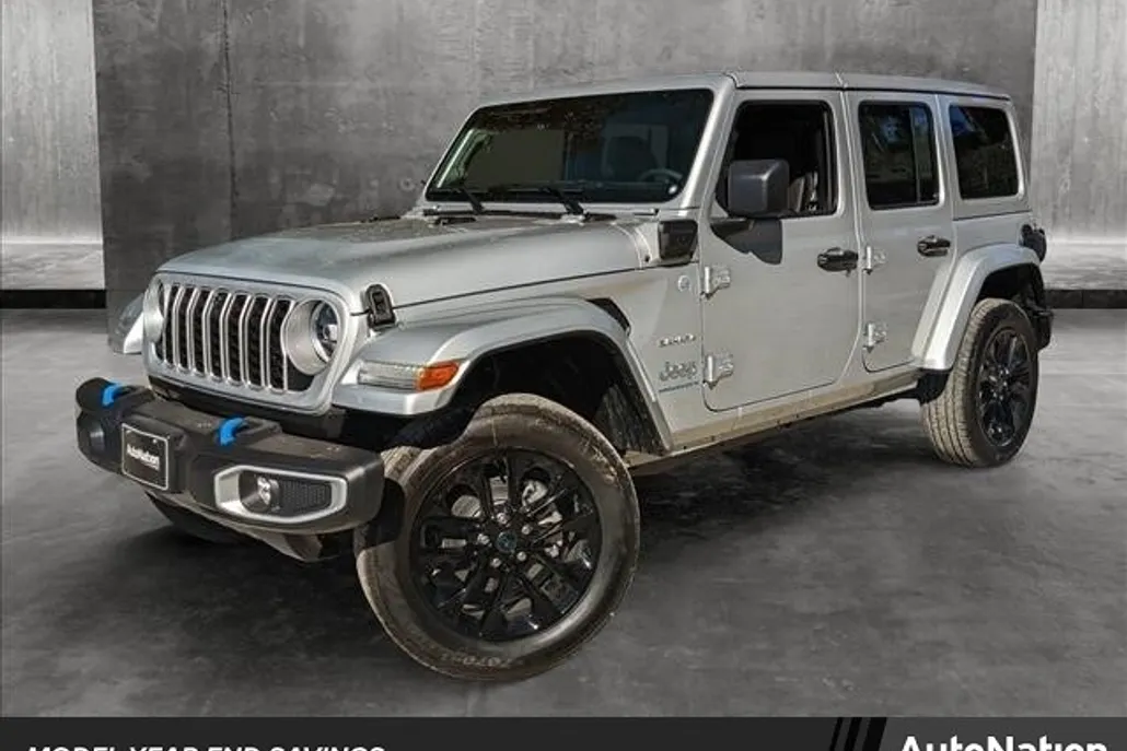 2024 Jeep Wrangler 4xe Sahara photo 1