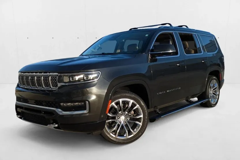 2022 Jeep Grand Wagoneer II photo 1